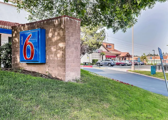 Motel 6-Pinole, Ca